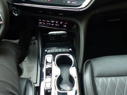 Used 2023 Buick Envision Avenir FWD image 31