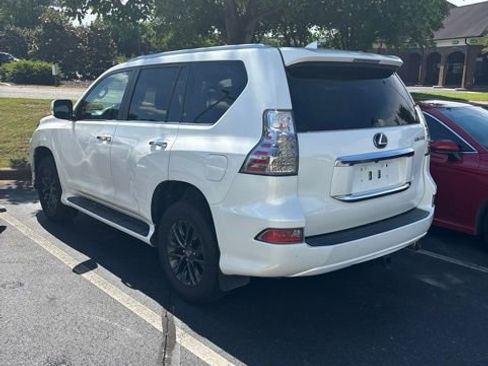 Used 2020 Lexus GX 460 Premium w/ Premium Package AWD/4WD image 4