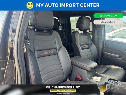 Used 2025 Nissan Frontier PRO-4X w/ Pro Premium Package AWD/4WD image 26