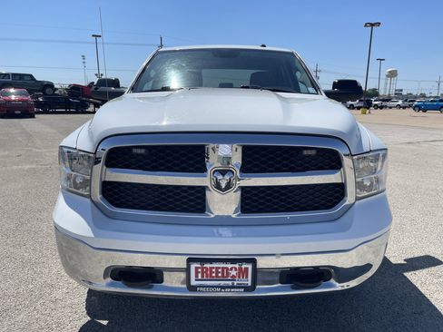 Used 2022 RAM 1500 Tradesman w/ Chrome Appearance Group AWD/4WD image 9