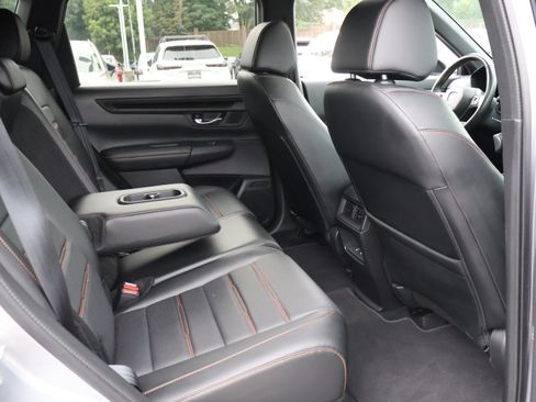 Used 2025 Honda CR-V Sport-L image 11