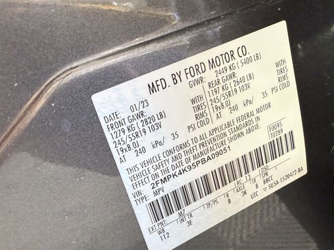 Certified 2023 Ford Edge Titanium w/ Cargo Accessory Package image 29