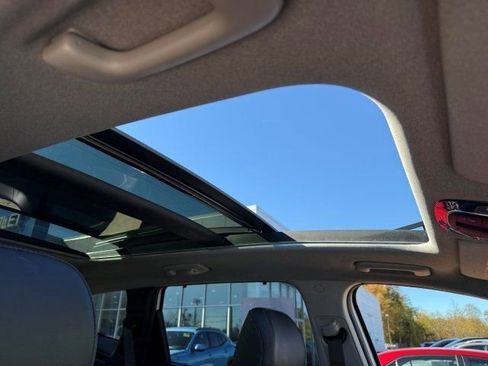 Used 2023 Hyundai Santa Fe Limited image 26