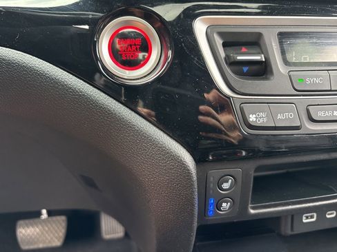 Used 2024 Honda Ridgeline Black Edition image 5