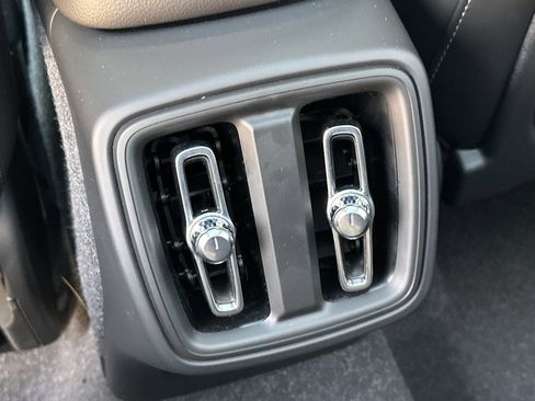 New 2025 Volvo XC40 B5 Plus w/ Climate Package image 14