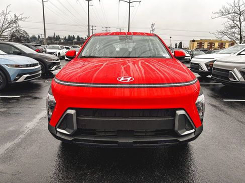 New 2026 Hyundai Kona SE image 3