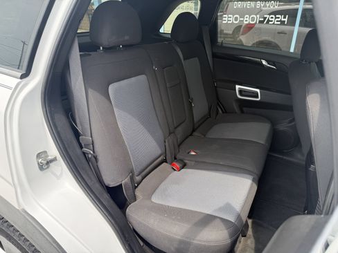 Used 2015 Chevrolet Captiva Sport LS image 18