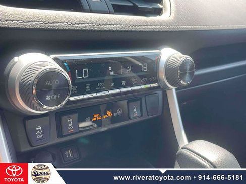Certified 2025 Toyota RAV4 XLE w/ Convenience Package AWD/4WD image 28