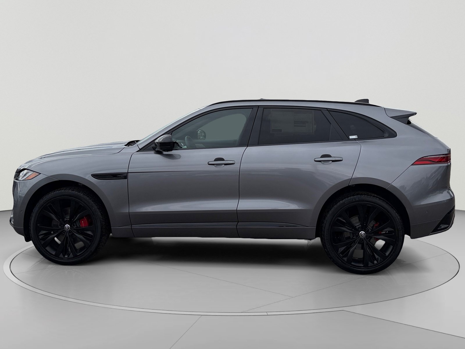 New 2026 Jaguar F-PACE R-Dynamic S AWD/4WD image 2