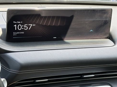 Used 2024 Genesis GV80 3.5T image 14