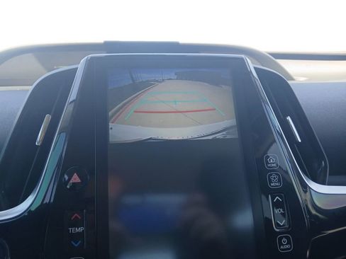 Used 2022 Toyota Prius Prime Limited image 30