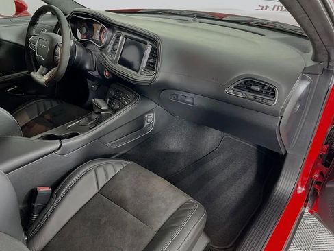 Used 2022 Dodge Challenger SRT Hellcat Redeye image 29