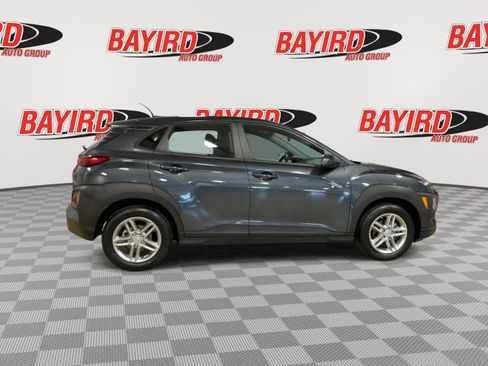 Used 2021 Hyundai Kona SE image 9