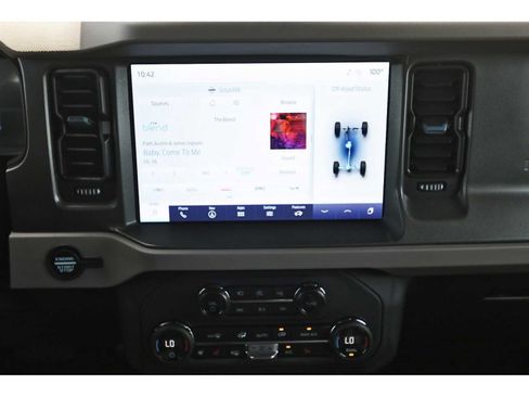 Used 2024 Ford Bronco Wildtrak AWD/4WD image 21