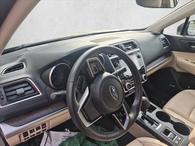 Used 2018 Subaru Outback 3.6R Limited AWD/4WD image 10