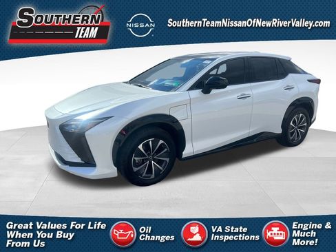 Used 2023 Lexus RZ 450e Premium image 1