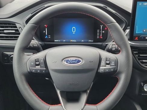 Used 2023 Ford Escape ST-Line w/ Tech Pack #1 AWD/4WD image 12