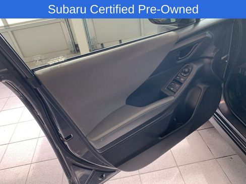 Used 2024 Subaru Crosstrek 2.0i Premium image 5