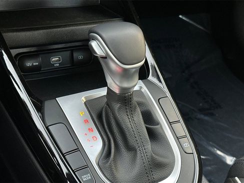 Used 2023 Kia Forte GT-Line image 23