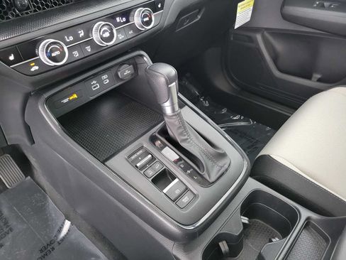 Used 2025 Honda CR-V EX image 27
