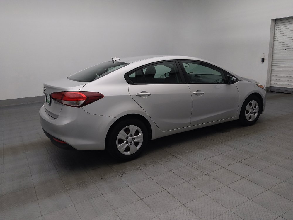Used 2018 Kia Forte LX w/ LX Rear Camera Package FWD image 10