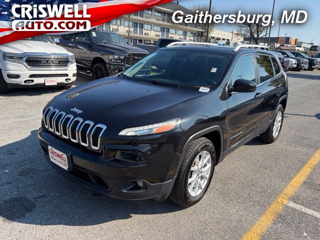 Used 2016 Jeep Cherokee Latitude w/ Comfort/Convenience Group AWD/4WD image 1