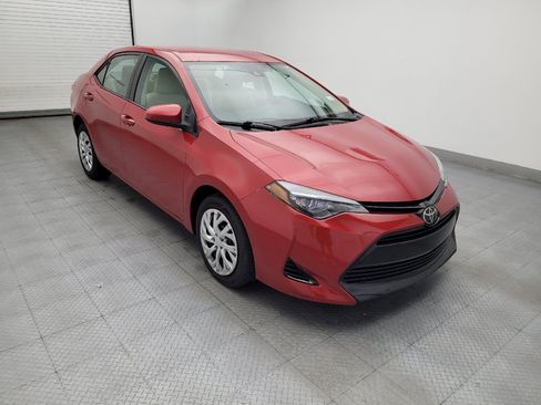Used 2018 Toyota Corolla LE FWD image 13
