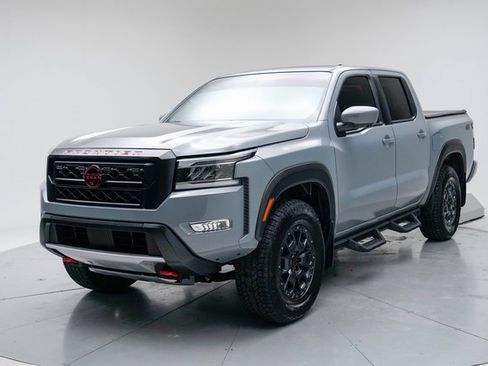 Used 2024 Nissan Frontier PRO-4X w/ Pro Premium Package image 1