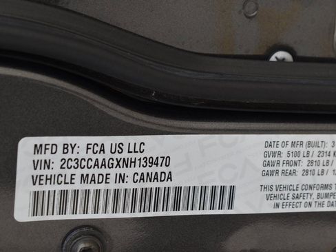 Used 2022 Chrysler 300 Touring w/ Sport Appearance Package image 36