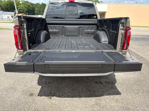 New 2026 Ford F150 Platinum w/ Equipment Group 703A Plus AWD/4WD image 14