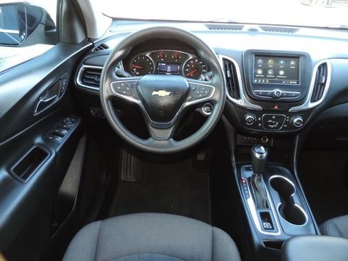 Used 2019 Chevrolet Equinox LT image 23