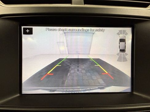 Used 2018 Ford Explorer XLT w/ Equipment Group 202A image 14