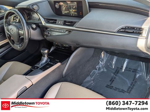 Used 2019 Lexus ES 350 w/ Premium Package image 38