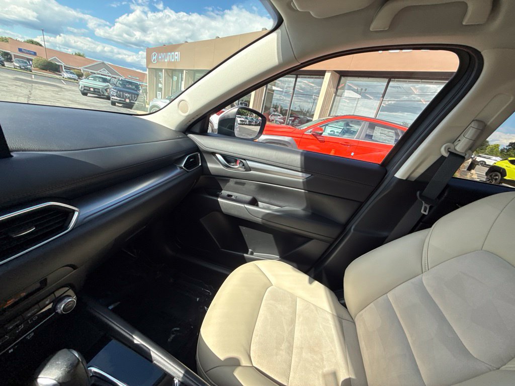 Used 2021 MAZDA CX-5 Touring AWD/4WD image 26