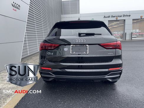 Certified 2022 Audi Q3 2.0T Premium Plus w/ Premium Plus Package image 13
