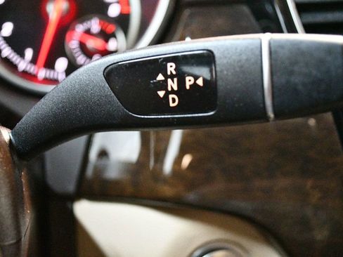 Used 2019 Mercedes-Benz GLE 400 4MATIC image 70