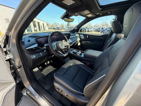 New 2026 Buick Enclave Avenir w/ Super Cruise Package image 11