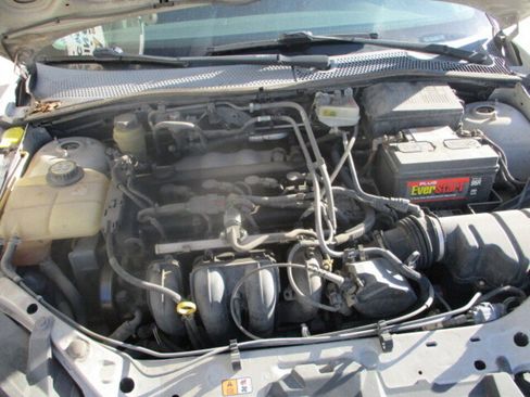 Used 2005 Ford Focus S image 4