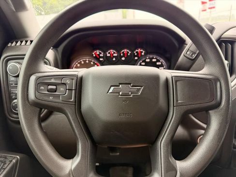 Used 2024 Chevrolet Silverado 1500 Custom Trail Boss w/ LPO, Dark Essentials Package AWD/4WD image 16