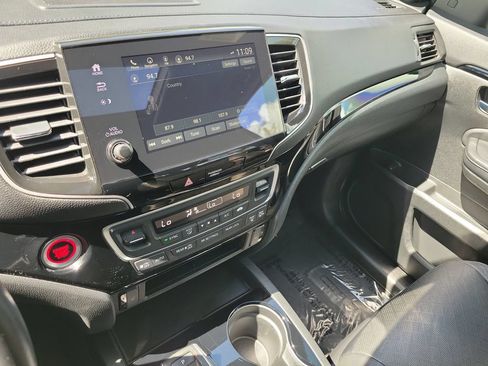 Used 2021 Honda Passport Touring image 14