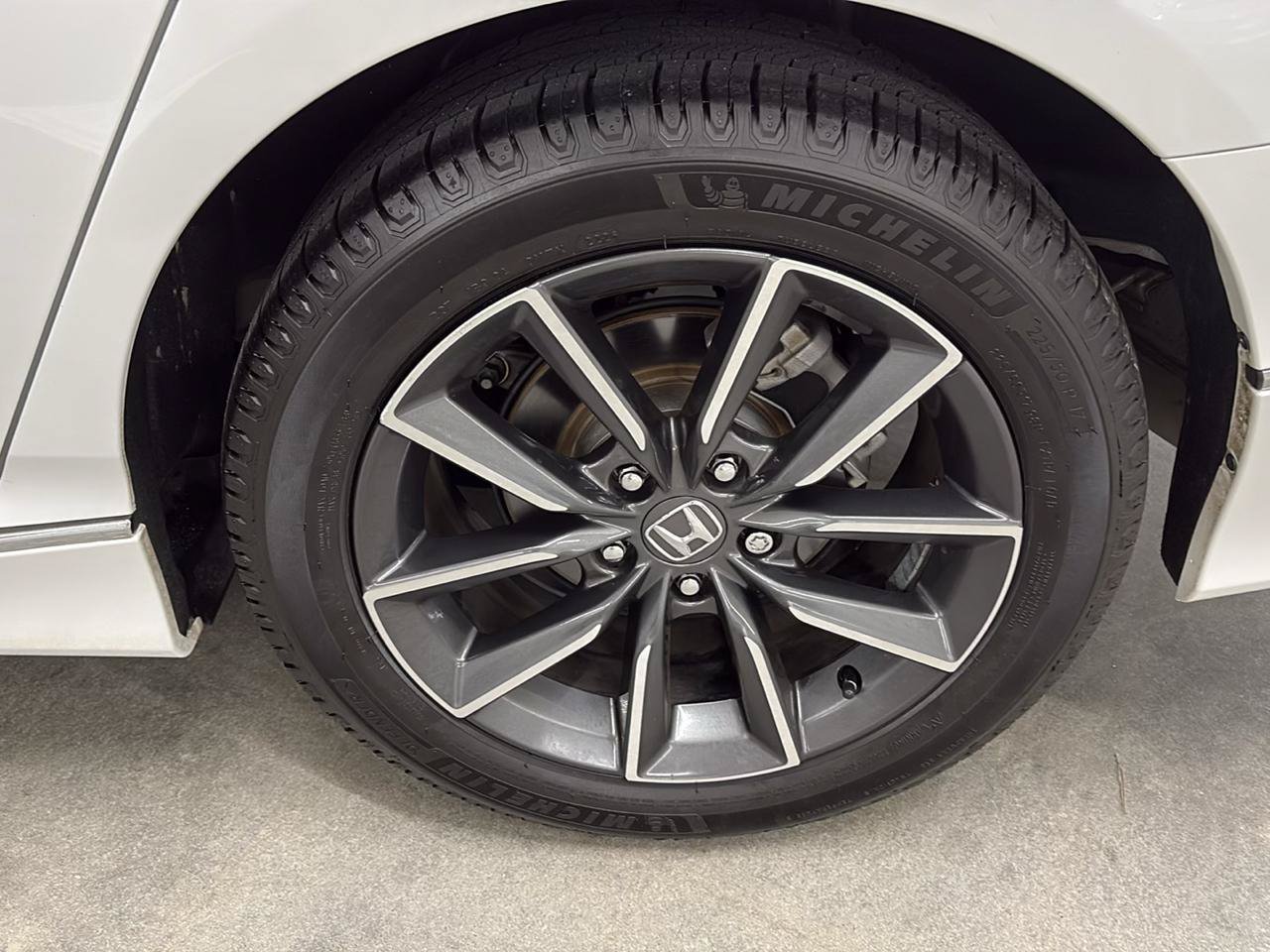 Used 2021 Honda Accord EX-L image 23