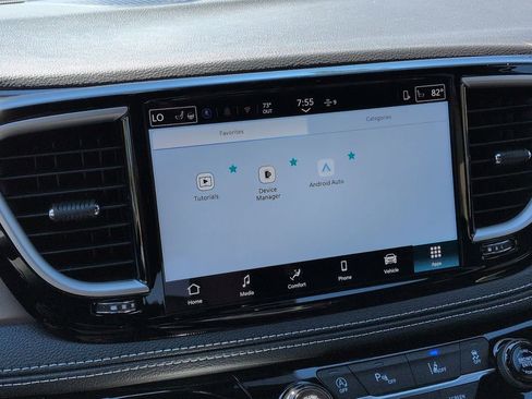 New 2026 Chrysler Pacifica Select image 21