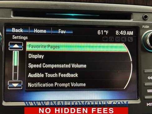 Used 2017 Chevrolet Traverse LT image 28