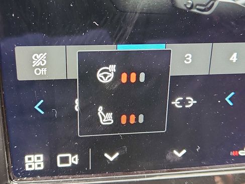 Used 2023 Volvo XC60 B5 Plus w/ Protection Package Premier image 24