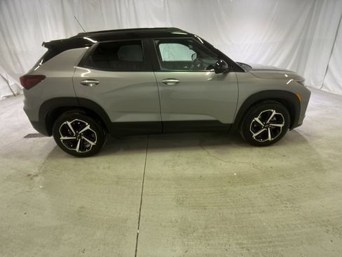 Certified 2023 Chevrolet TrailBlazer RS w/ Sun and Liftgate Package image 12