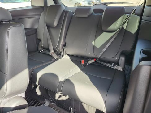 New 2026 Honda Odyssey EX-L image 10