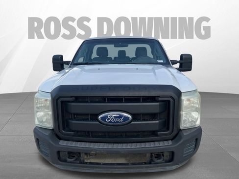 Used 2011 Ford F250 XL RWD image 2