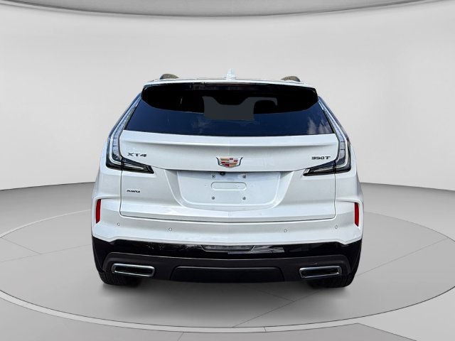 Used 2024 Cadillac XT4 Sport w/ Active Safety Package AWD/4WD image 4