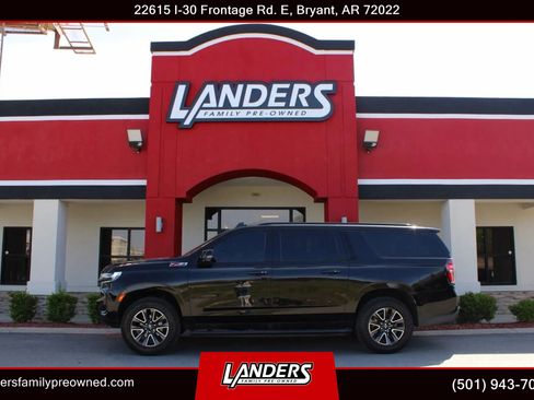 Used 2021 Chevrolet Suburban Z71 w/ Z71 Off-Road Package image 1