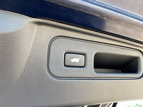 Used 2024 Honda Passport EX-L image 13